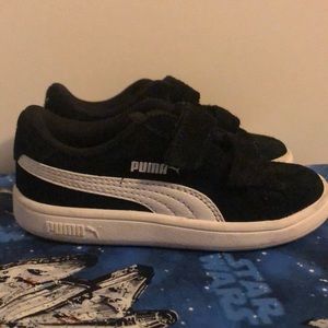 Puma Velcro shoes